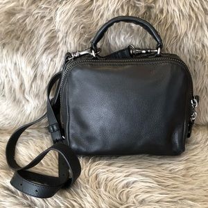 NWOT cutest leather kelsi dagger brooklyn bag